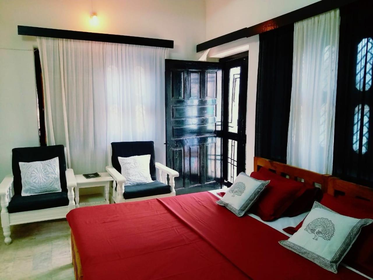 Hotel U-Turn Pushkar Bagian luar foto