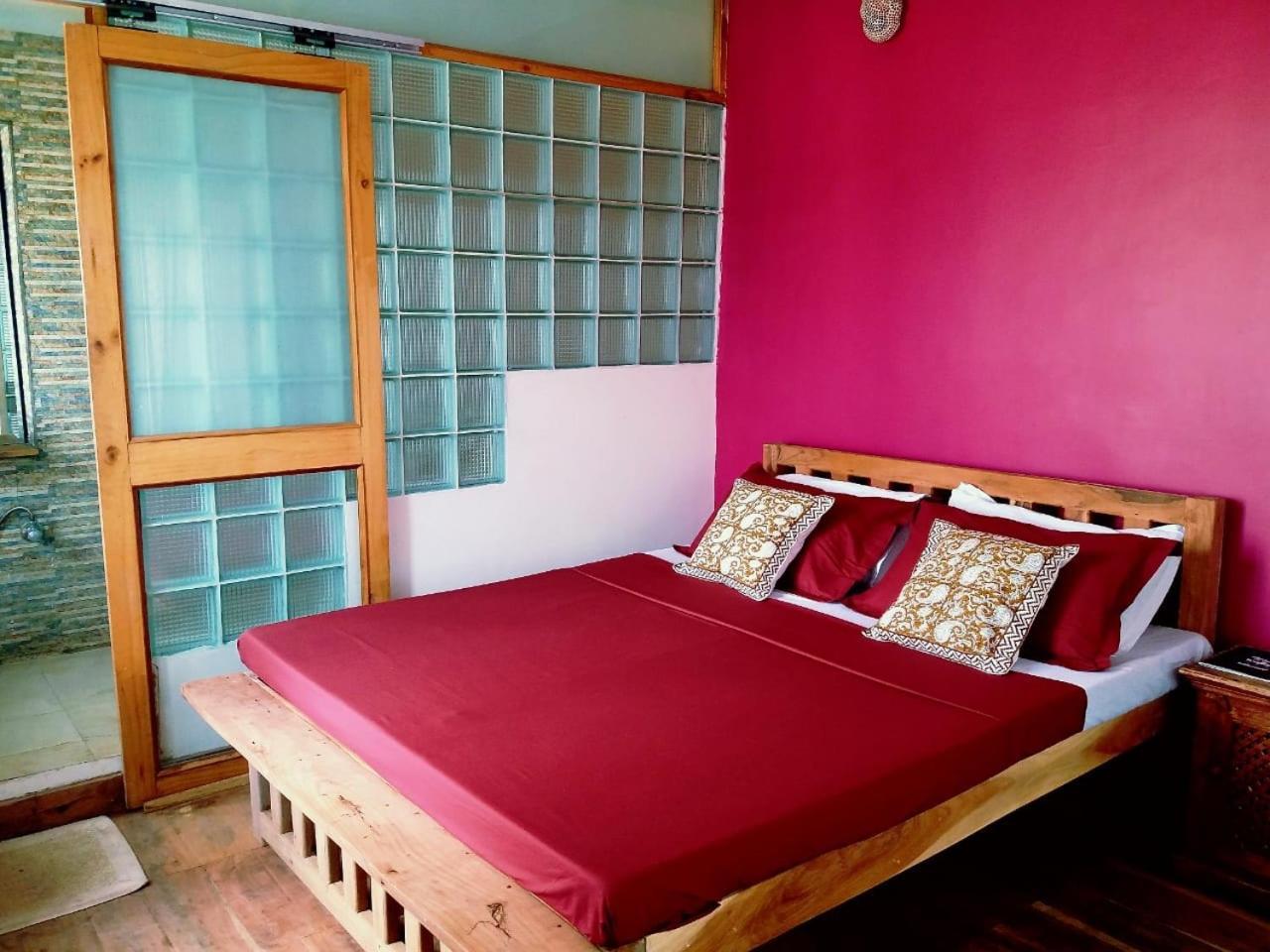 Hotel U-Turn Pushkar Bagian luar foto