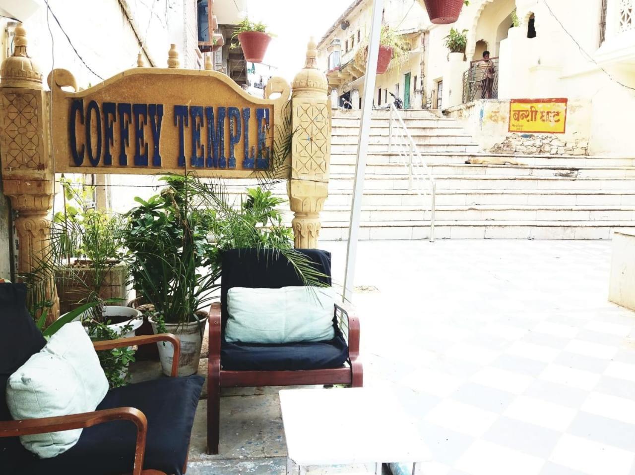 Hotel U-Turn Pushkar Bagian luar foto